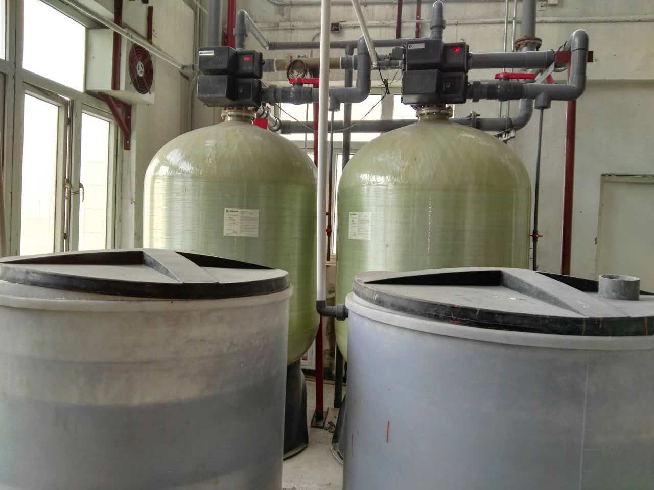 |25t/h全自動(dòng)富萊克軟化水設(shè)備|